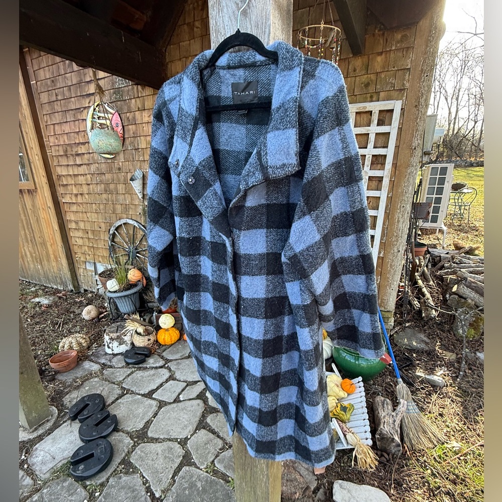 Tahari Cozy Wool Blend Blue & Black Plaid Coat